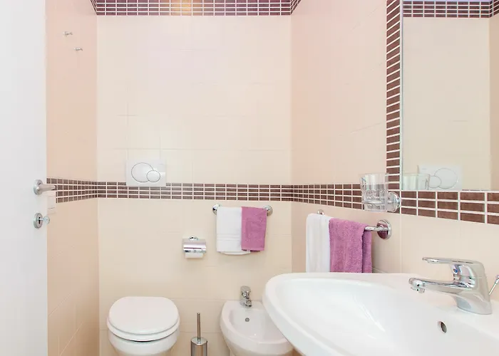 Konukevi Casa Maplink 3*